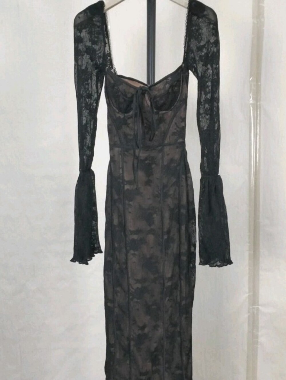 NWOT House Of Cb Delilah Lace Long-Sleeve Black Maxi Dress Evening Summer Small - Picture 3 of 6